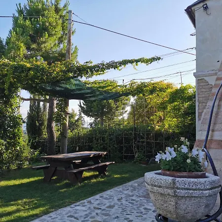Сasa de vacaciones Casale Fonte Delle Pietre *